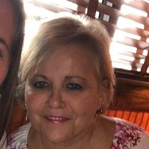 Meet your Posher, Vivian